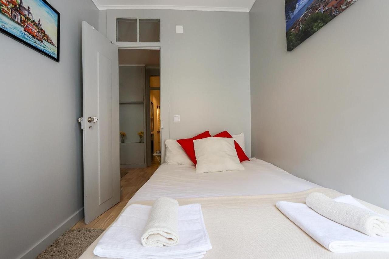 Appartamento Cosy Liberdade By Homing Lisbona Esterno foto